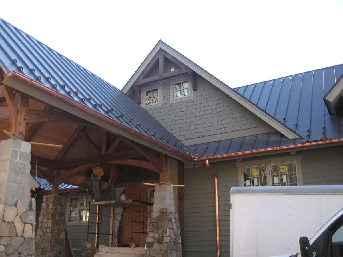 Craftsman Roofing team delivering quality roofing work in Holford